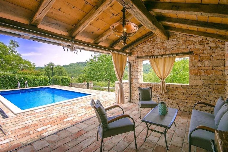 Casa Mazuli Grožnjan Exterior foto